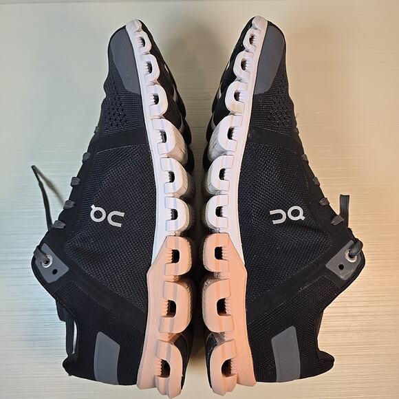 On Cloud Womens Swiss Running Athletic Shoes Cloudtec Helion Gray Size 8 - Picture 8 of 13